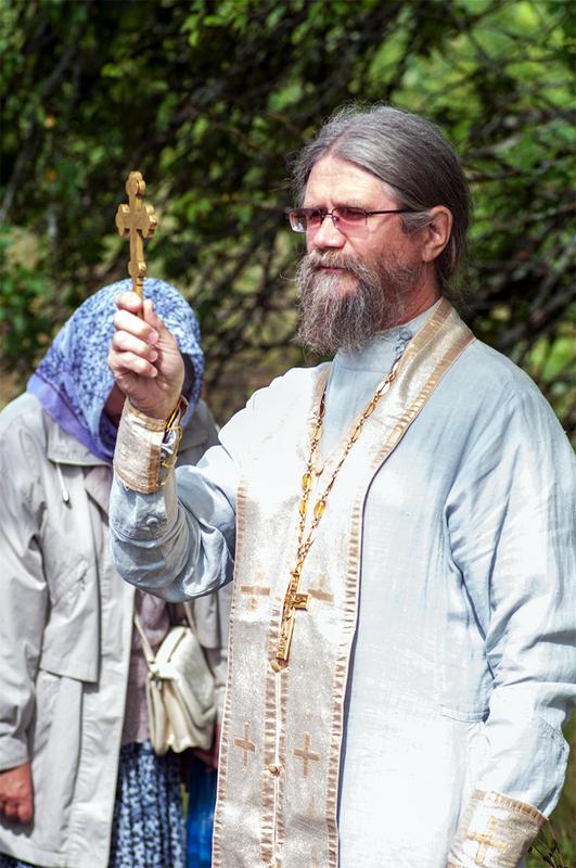 священник, иерей Николай Мочалкин