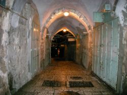 Путь на Голгофу. Старый Иерусалим ночью -8
