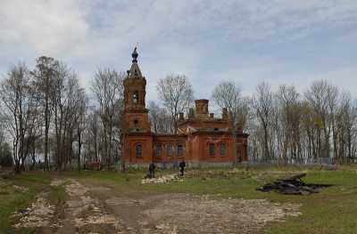 Успенская церковь в Лукинском Кировского района Ленинградской области