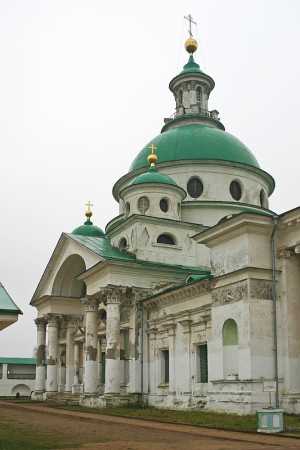 Димитриевская церковь Спасо-Яковлевского Димитриева монастыря в Ростове